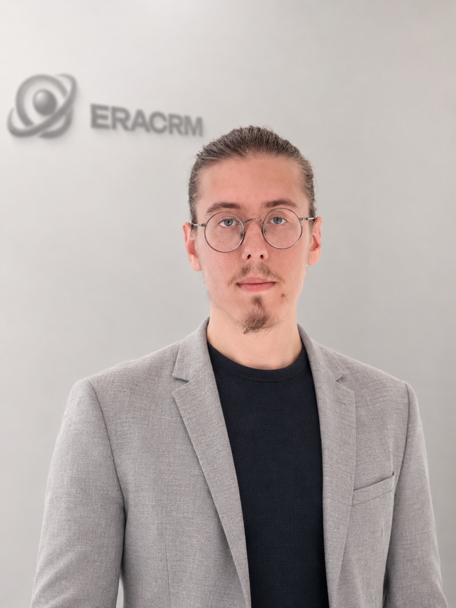 Скорняков Евгений